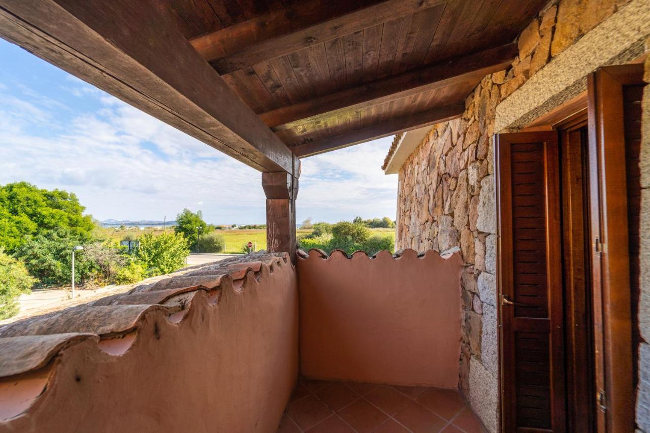 Iss Travel, Pedra Rosa 2 Bedroom Apartments With Private Terrace And Air Conditioning San Teodoro  Bagian luar foto